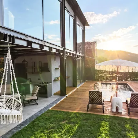 Tablo ヴィラ サパンジャ